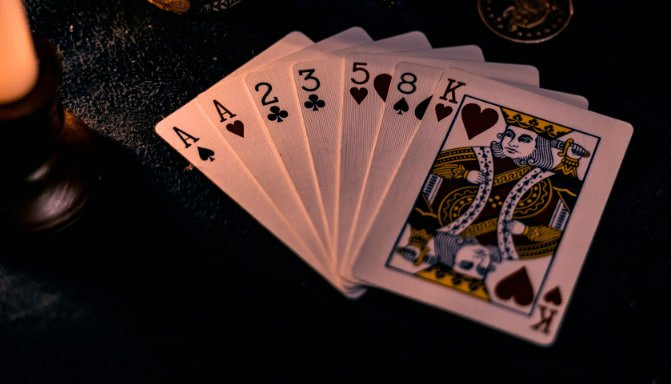 Slot online dengan tema dan fitur menarik di sobat77